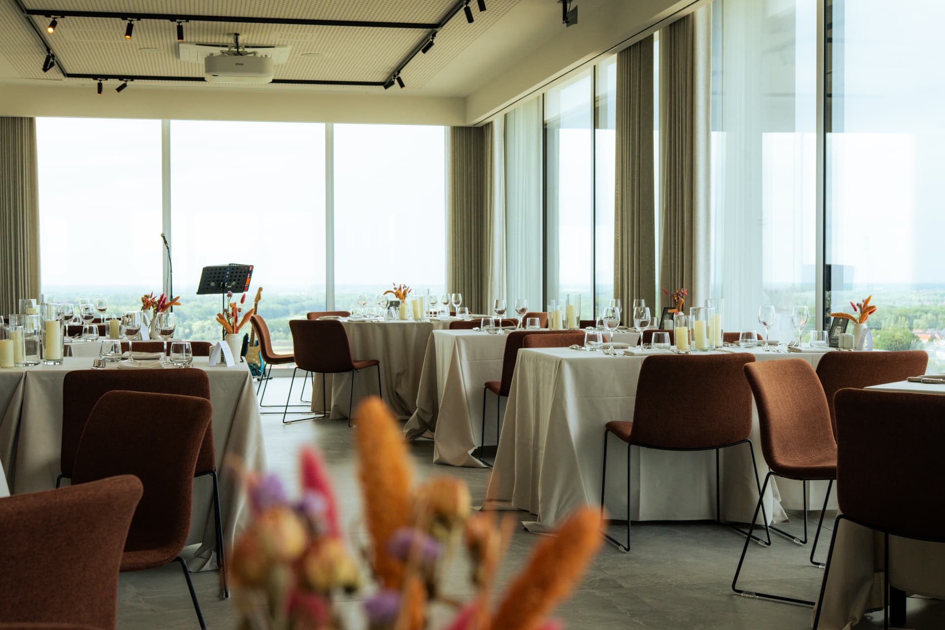 Sky Venue by Corsendonk — Turnhout · 70 metres above the city