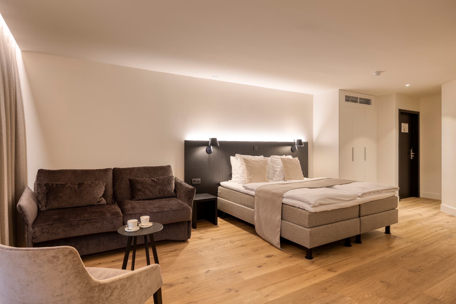 Superior room — 1/3