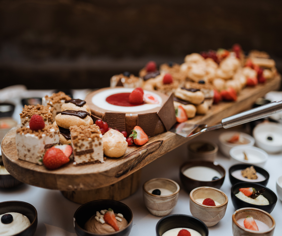 Royaal dessertenbuffet als zoete afsluiter van de brunch