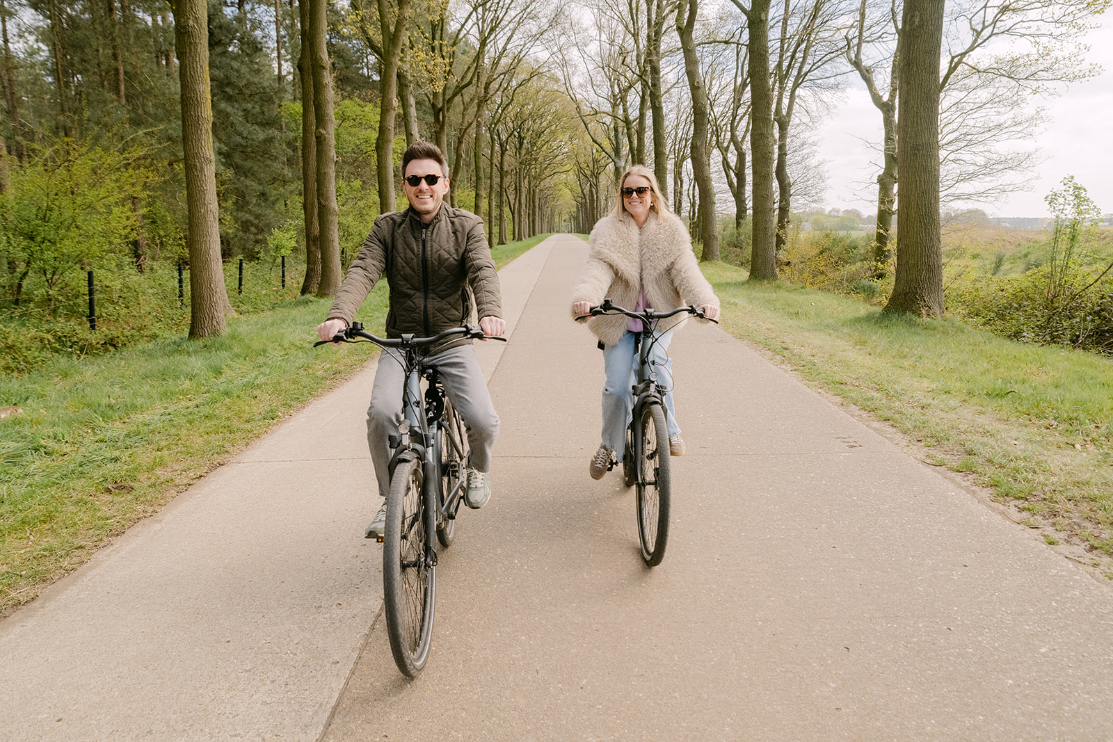 Cycling through a lane in the Noorderkempen